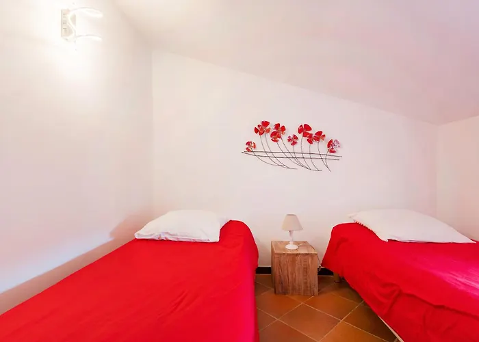 La Buisse - Petit * Simiane-la-Rotonde