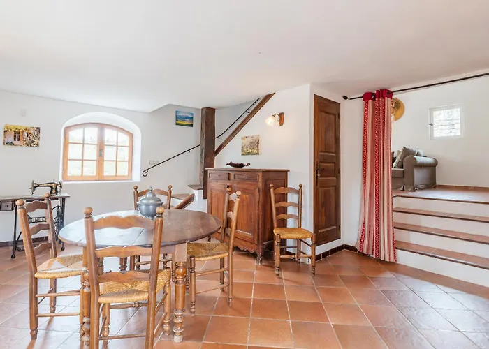 La Buisse - Petit * Simiane-la-Rotonde